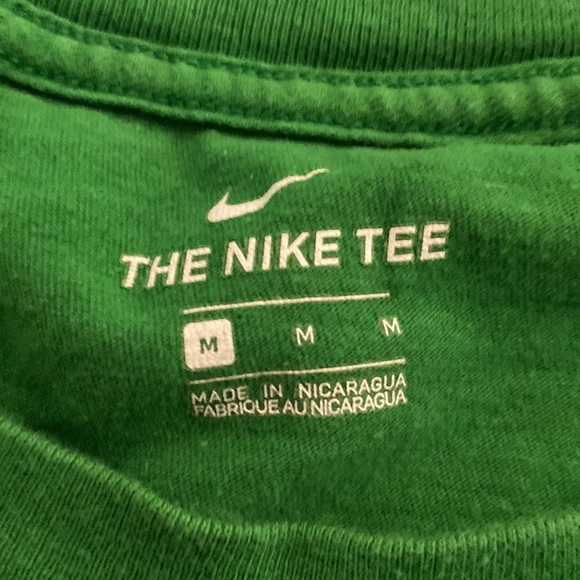 ❗️🍀 3 for $10 🍀❗️The Nike Tee! - Picture 2 of 3